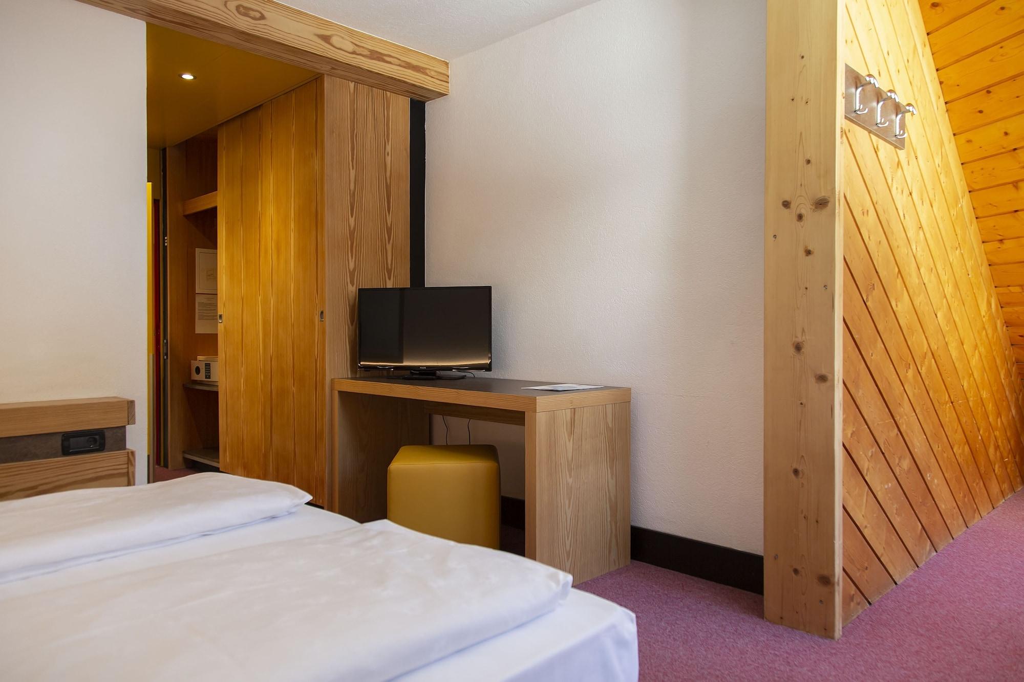 Blu Hotel Senales Zirm-Cristal Масо Корто Екстериор снимка